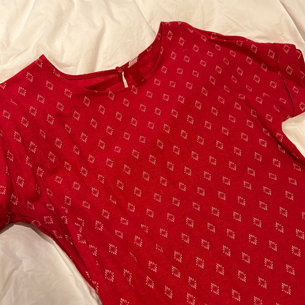 Old Navy red short sleeve dress